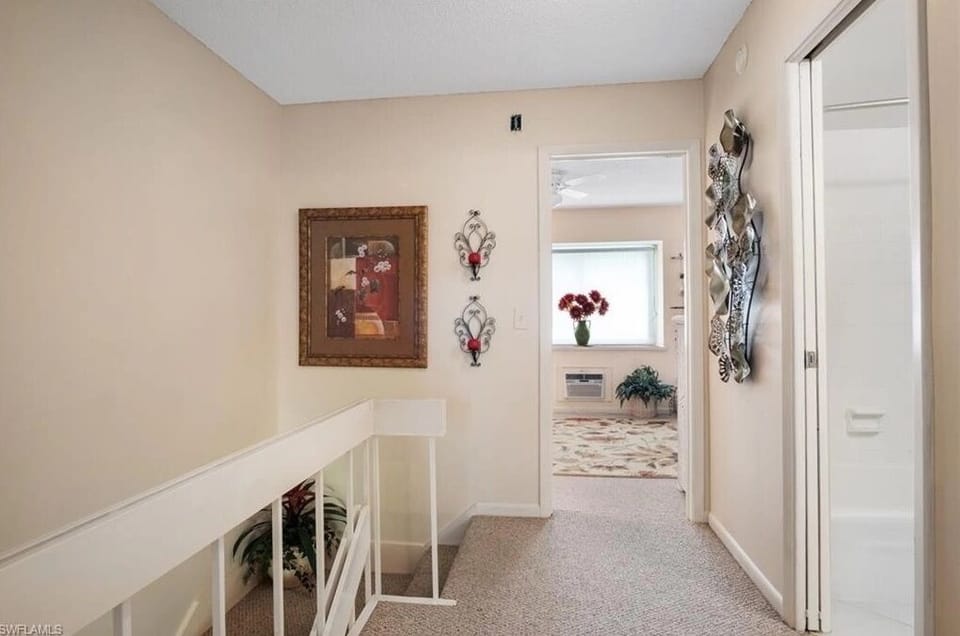 Upstairs Bedroom Hall way
