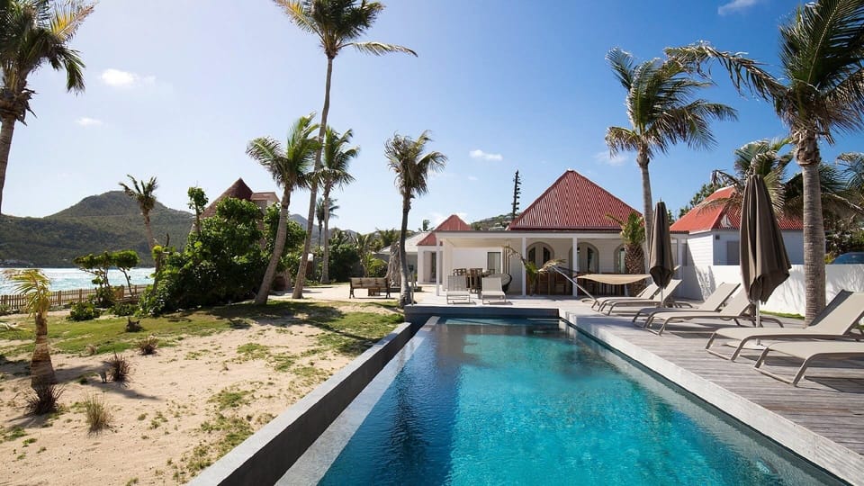 Pool & Terrace