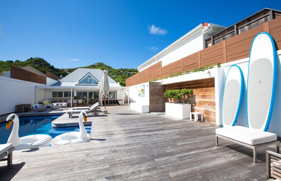 Pool & Terrace