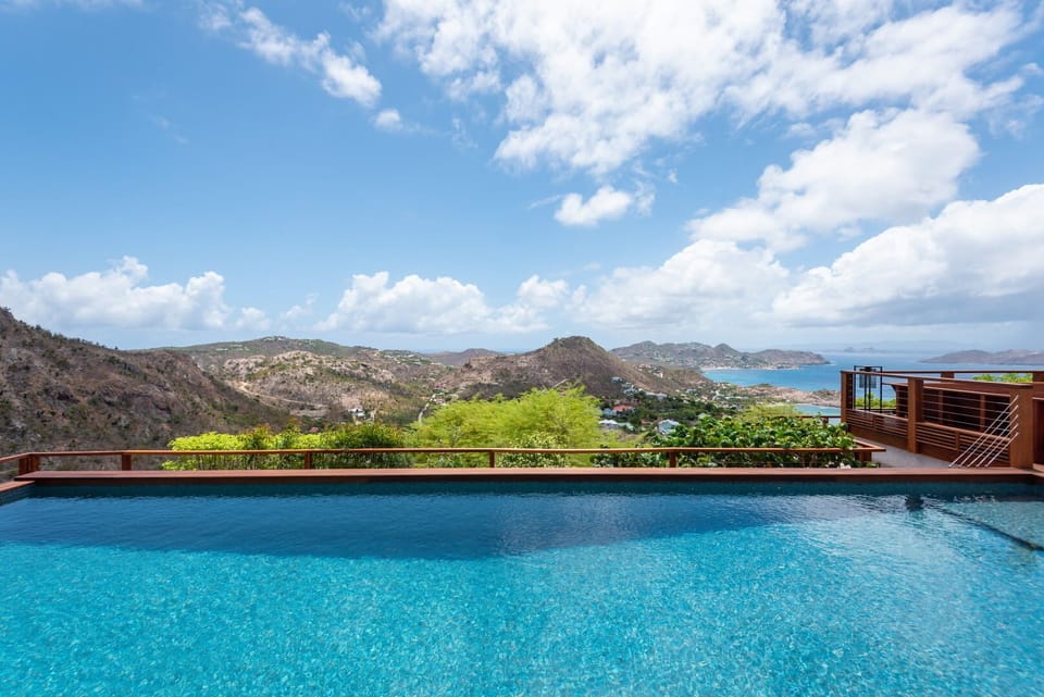 Pool & Terrace