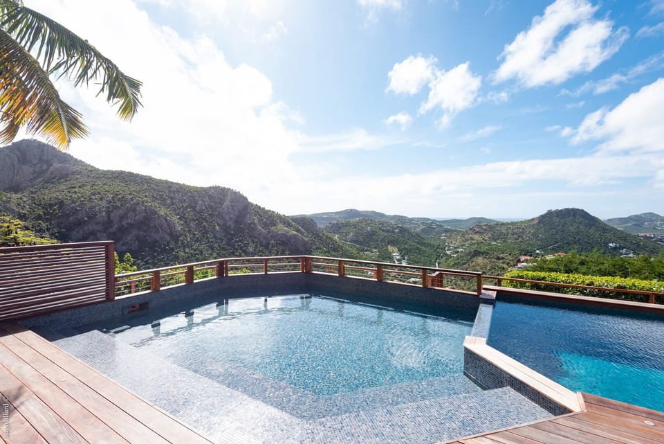 Pool & Terrace