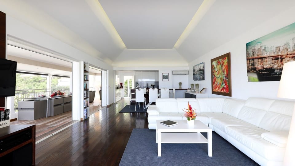 Living & Dining Areas