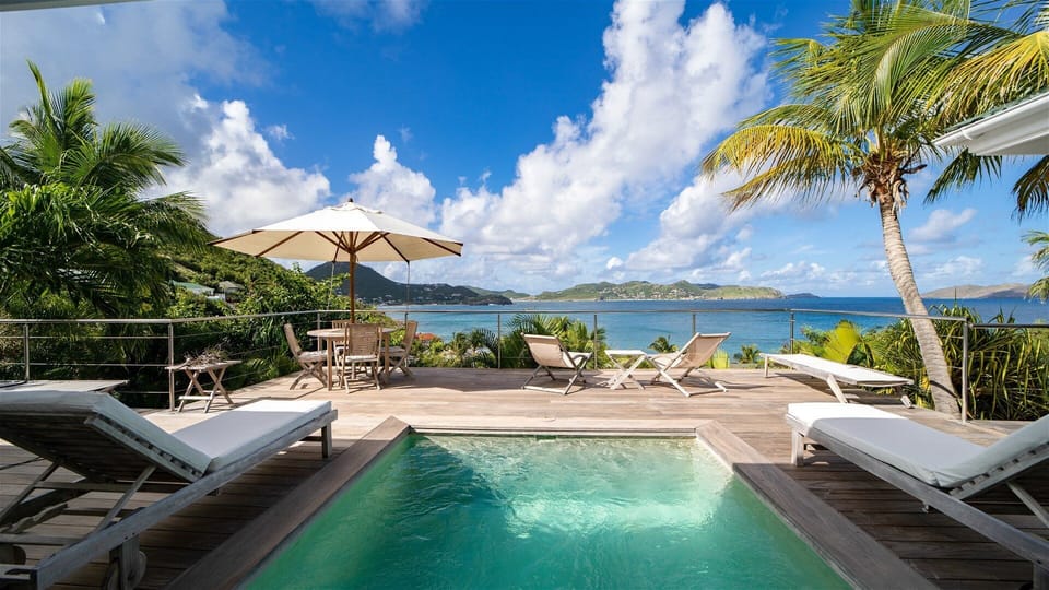 Pool & Terrace