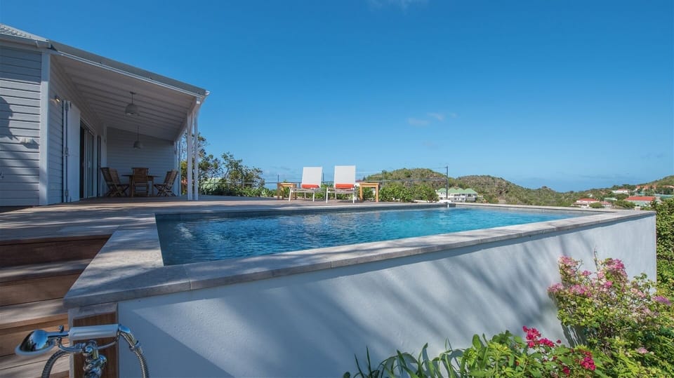 Pool & Terrace