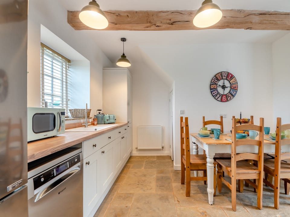 Kitchen/diner | Grooms Cottage, Westbury-on-Severn