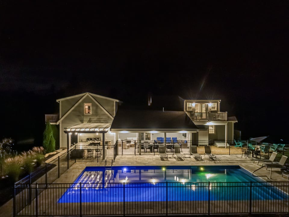 Back of Beachcomber cottage