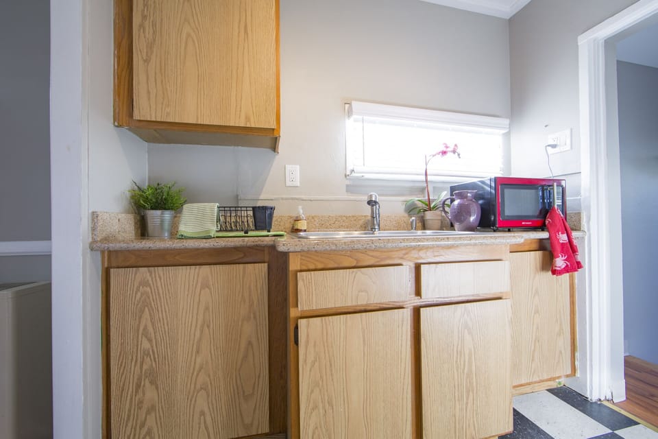 Double sink and microwave.