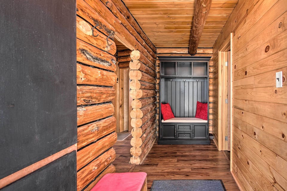 Hallway | In-Unit Washer & Dryer