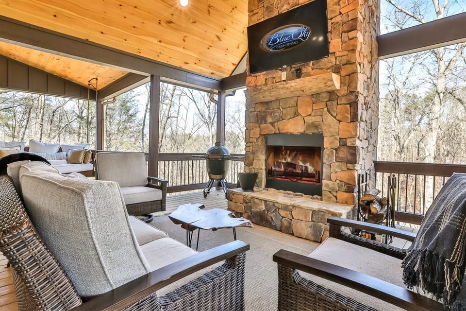 Outdoor Wood Burning Fireplace 