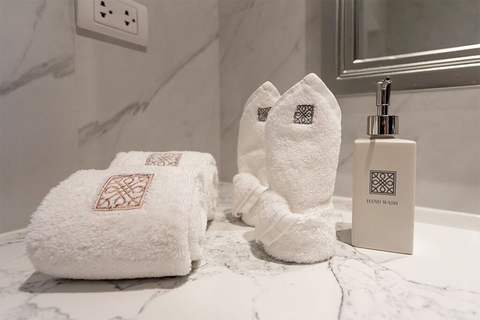 Bathroom amenities