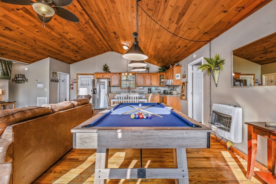 Furniture, Table, Indoors, Hardwood, Ceiling Fan
