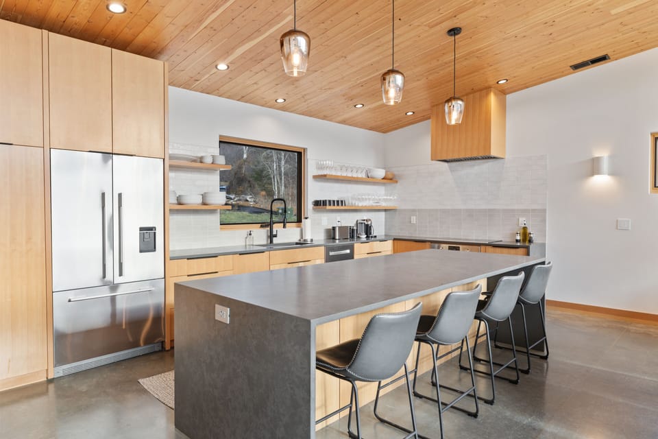 Kitchen with Modern Appliances 