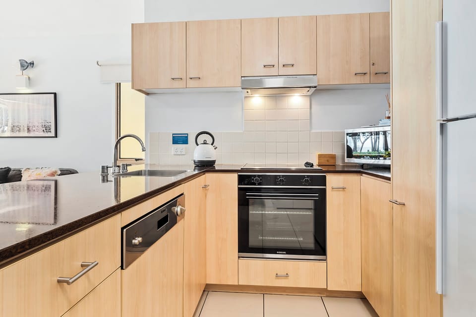 Full Kitchen