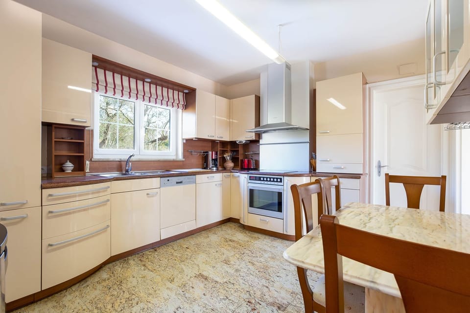 kitchen (2)