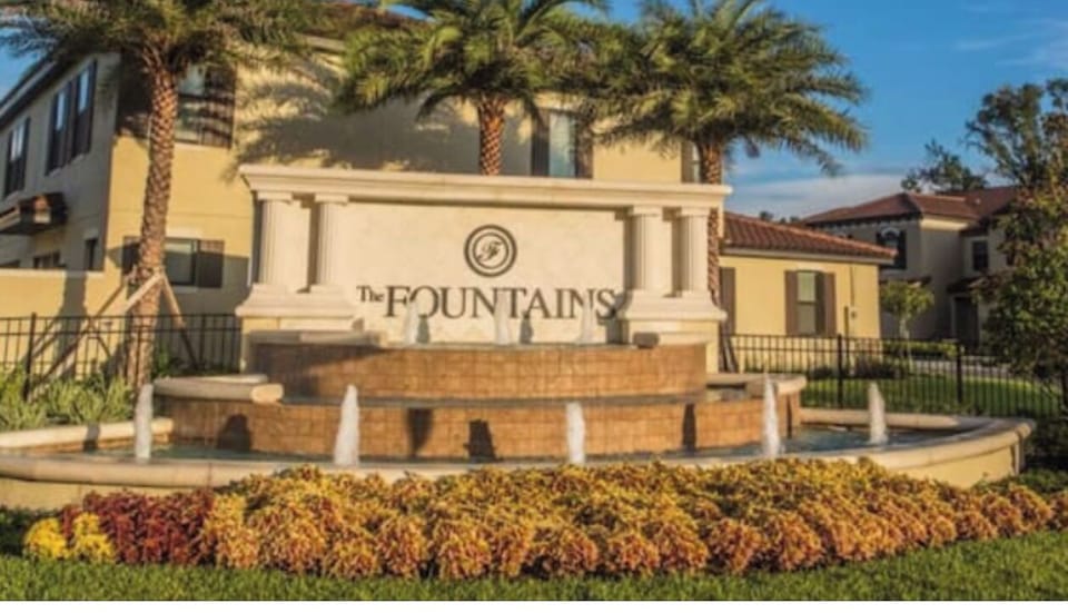 the fountains at Championsgate