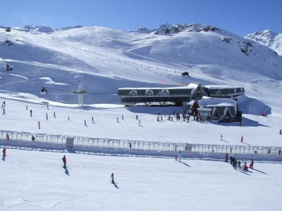 Snow and ski sports
