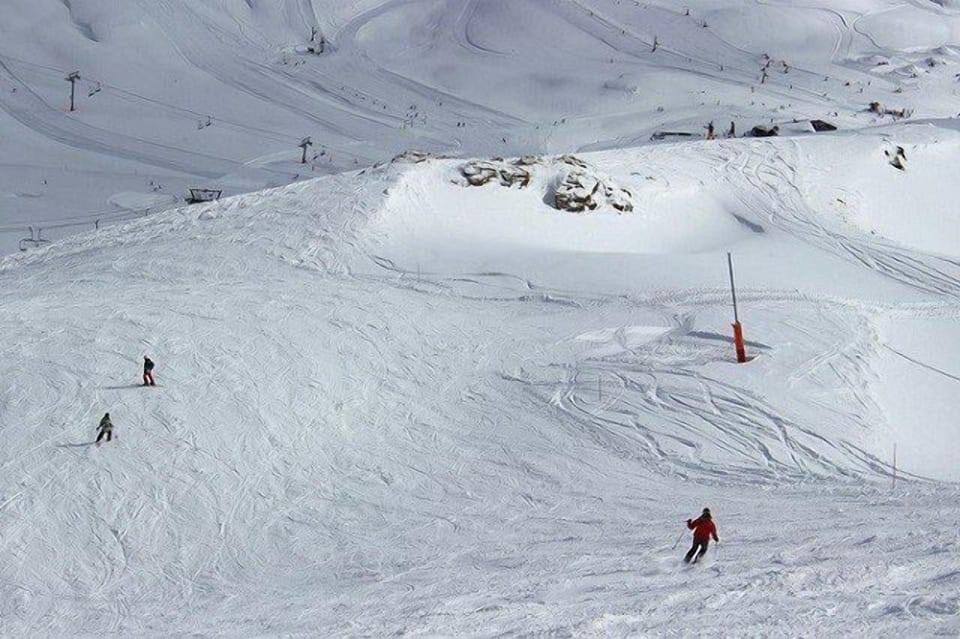 Snow and ski sports