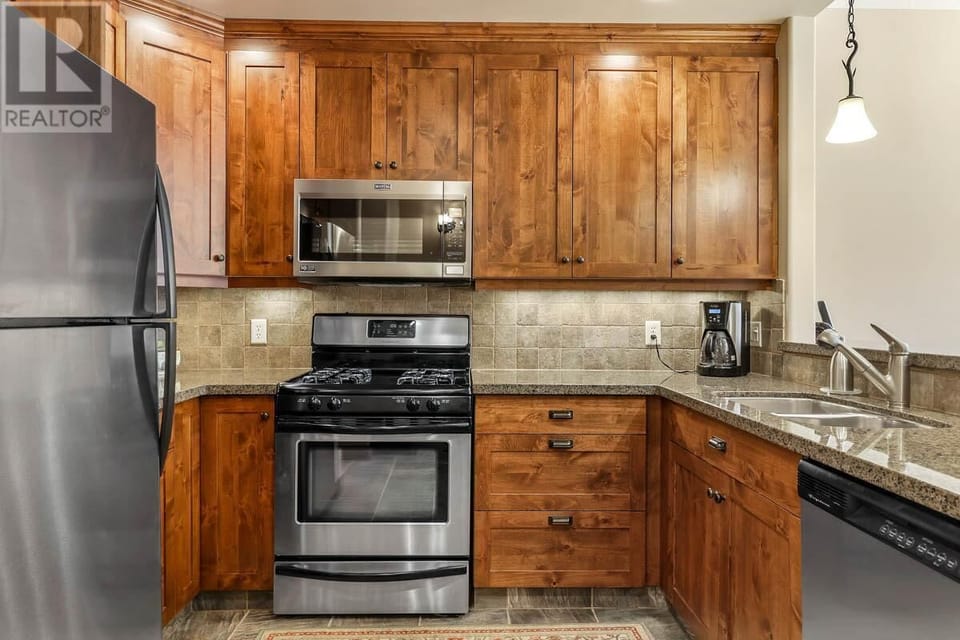 Fully stocked (and then some!) kitchen. 
