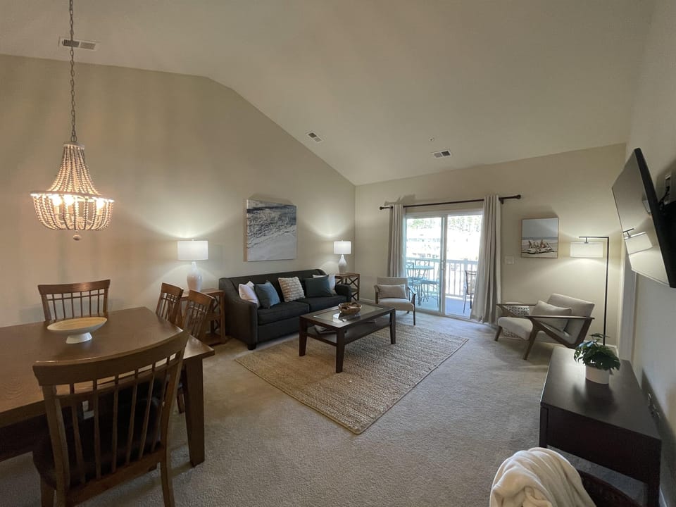Spacious and updated décor