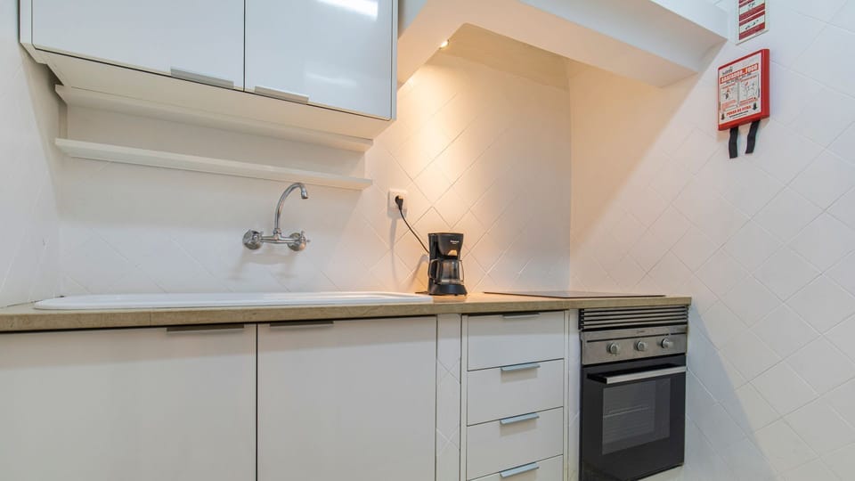 Kitchen with all the appliances you might need #lisbon #downtownlisbon #airbnb #sunny