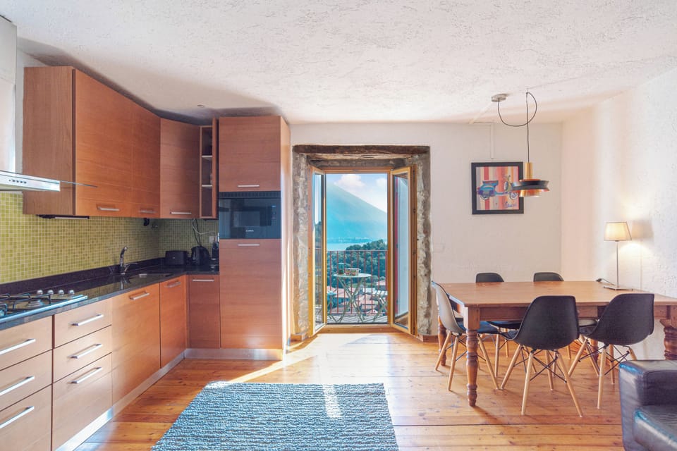 Kitchen and dining area