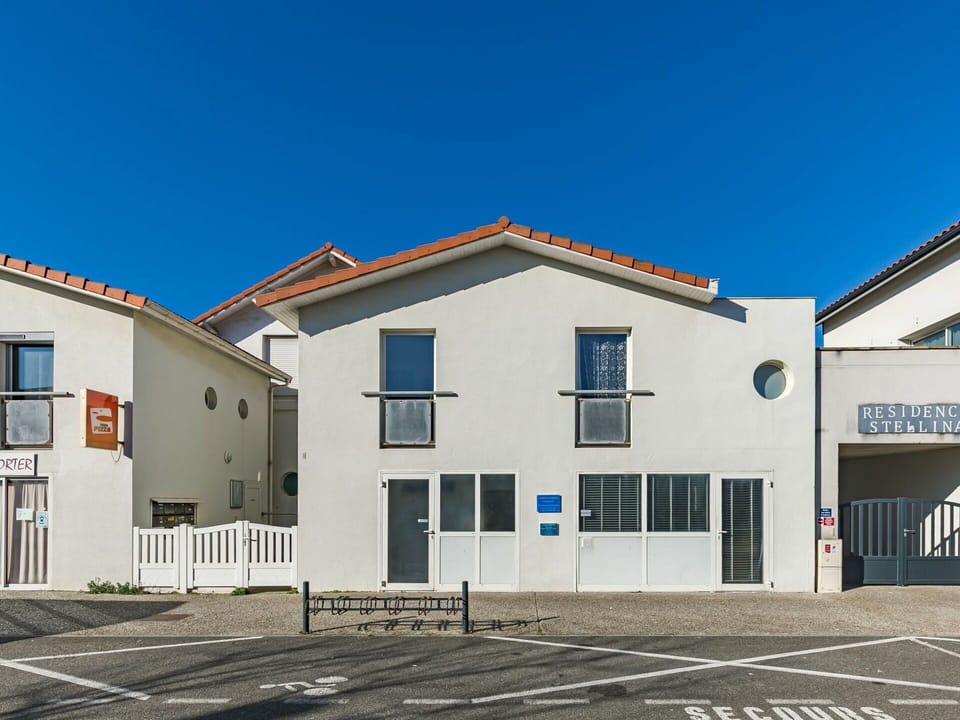 Sky, Building, Window, Door, House, Land Lot, Asphalt, Neighbourhood, Urban Design