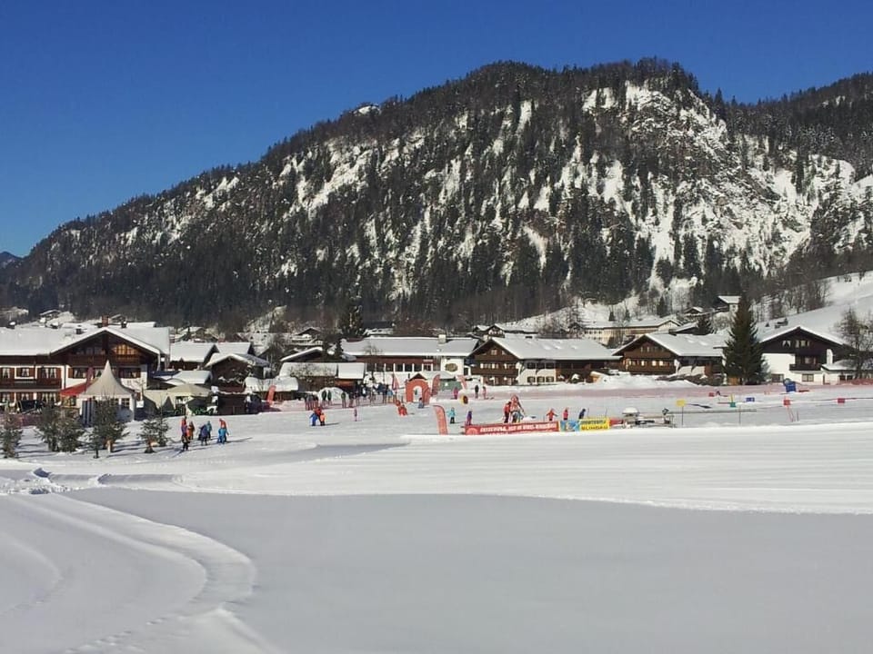 Snow and ski sports