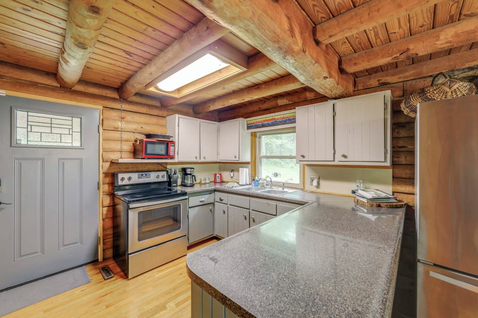 Kitchen | Fully Equipped | Coffee Maker