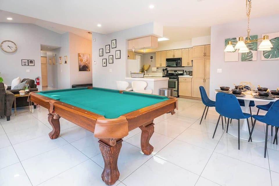 Game room