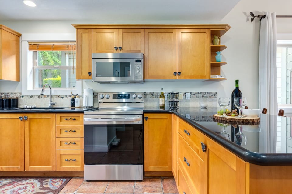 Fully equipped kitchen