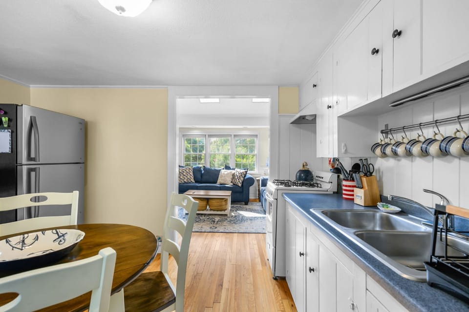 Dining for four at 60 Lyman Lane-South Yarmouth-Cape Cod