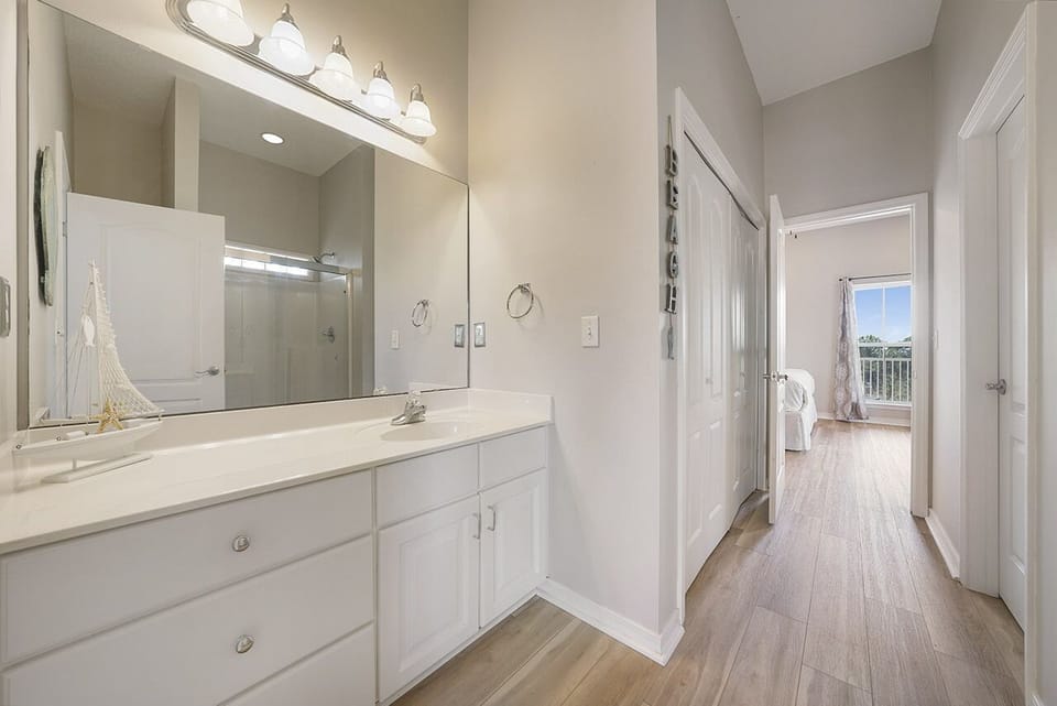Hidden Gem Escape - Miramar Beach - Bathroom