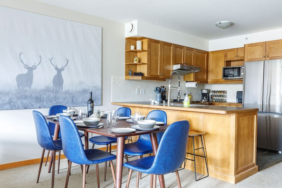 A welcoming kitchen and dining area perfect for shared meals.