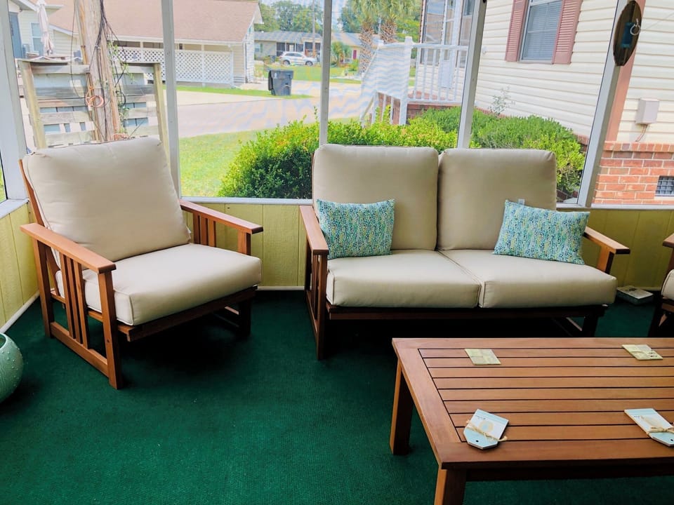 Screened Porch
