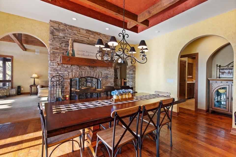 Double Sided Fireplace to Dining Room and Living Room