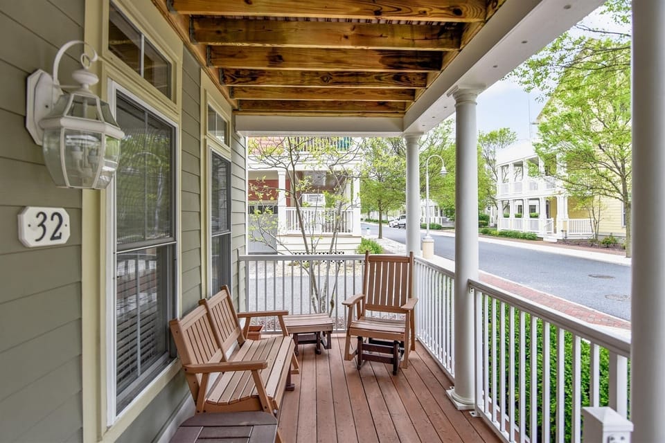 Sunset Island 32 Island Edge Drive Front Porch