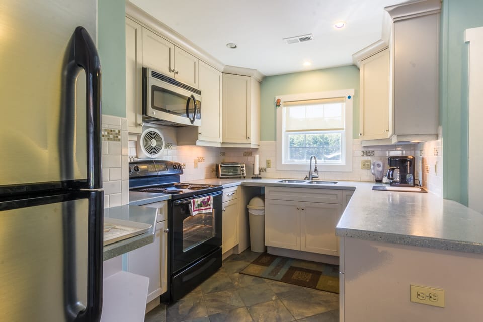 4601: Sandy Bluff | Kitchen