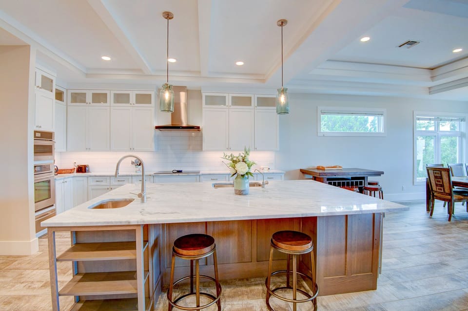 LARGE MARBLE TOP ISLAND 