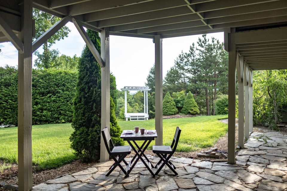 Enjoy your morning coffee or tea al fresco with views.