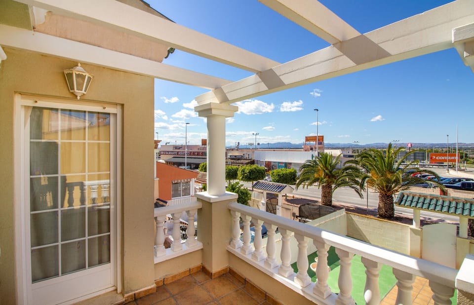 balcony-terrace