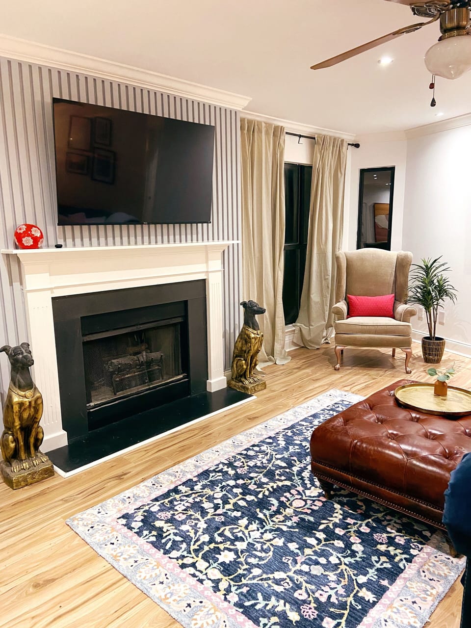 Living room detail 