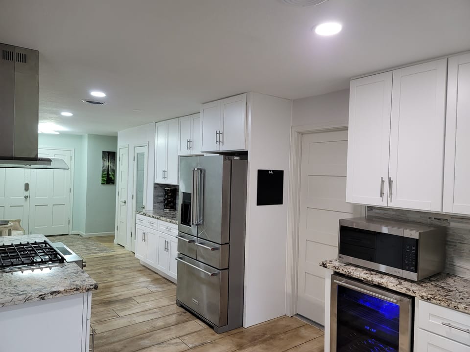 Large Kitchen 