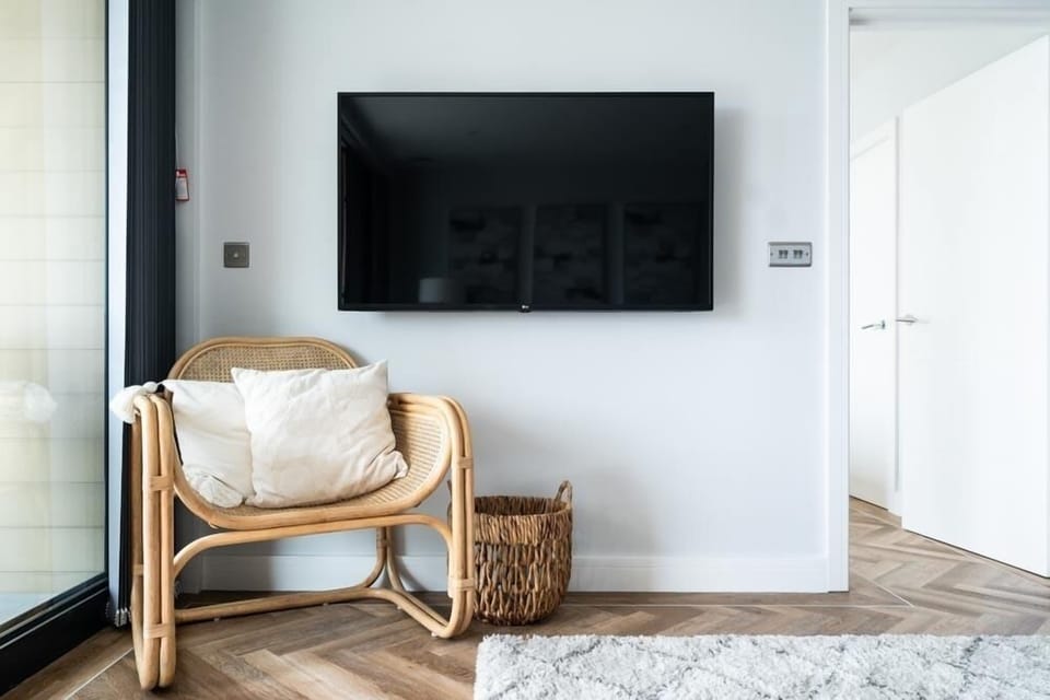 Living room at 3 Bol Y Maer, Bude, Cornwall, self catering with Beach Retreats.