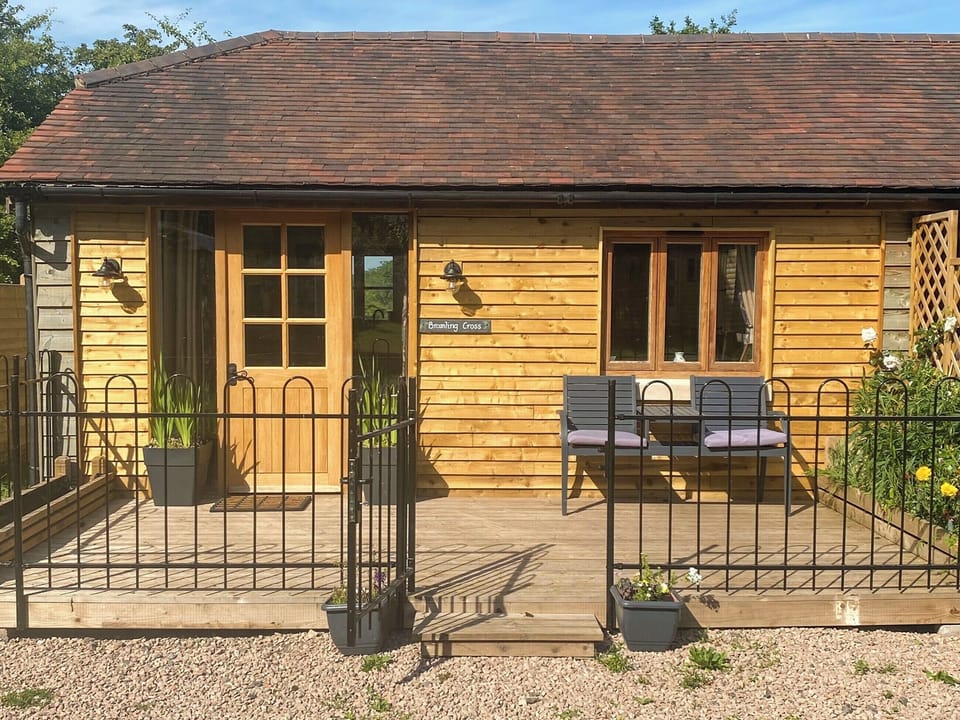 Exterior | Bramling Cross, Lulsley, Worcester