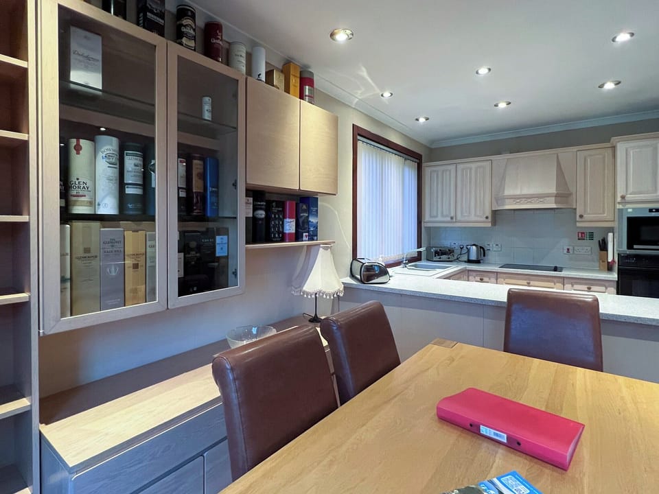 Dining Area | Glen View - Great Glen Waterside Cottages, Spean Bridge