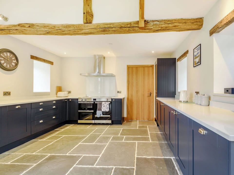 Kitchen/diner | Penshenkin Barn, New Radnor, near Presteigne