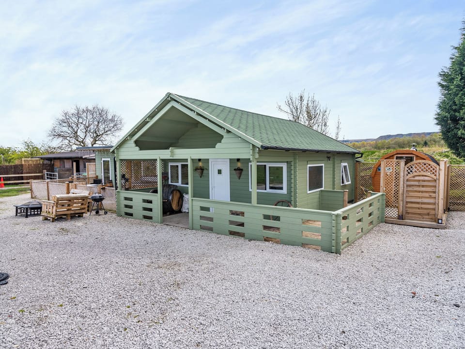 Exterior | Pendle View Lodge - Houghton Barn Farm, Altham
