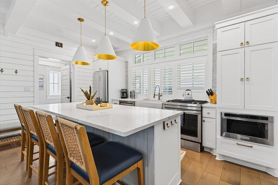 Dining Room/Living Room