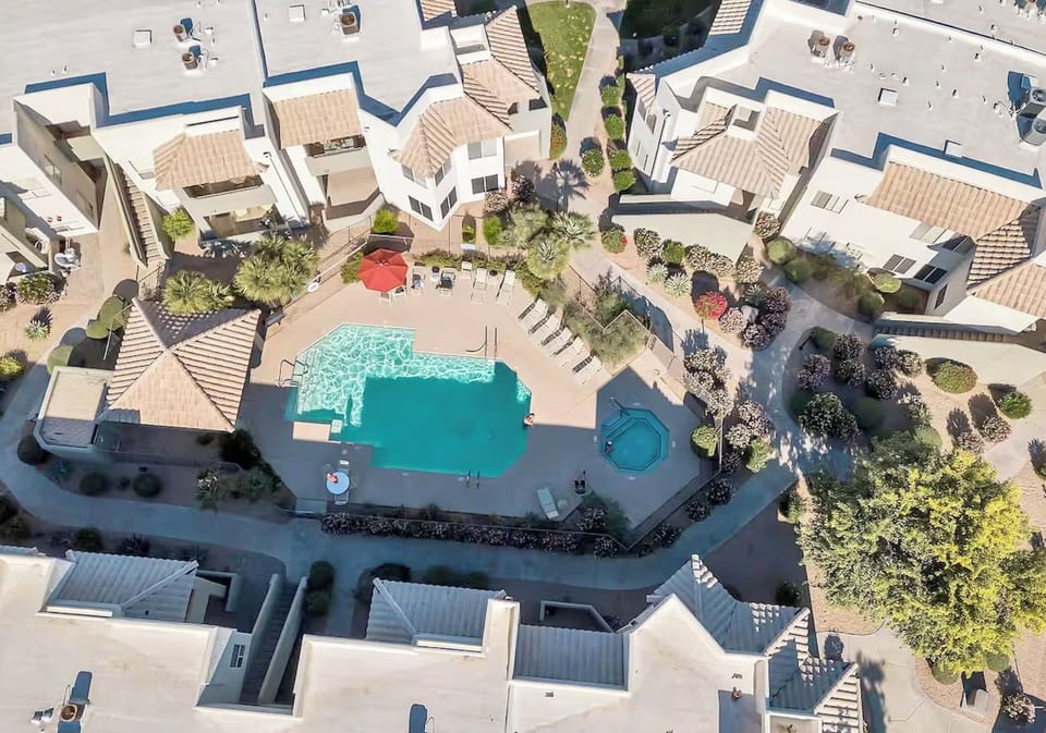 Heated pool with spa. 