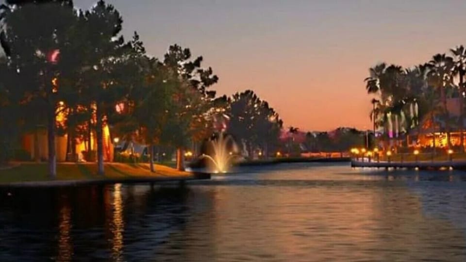 Dusk at the lake